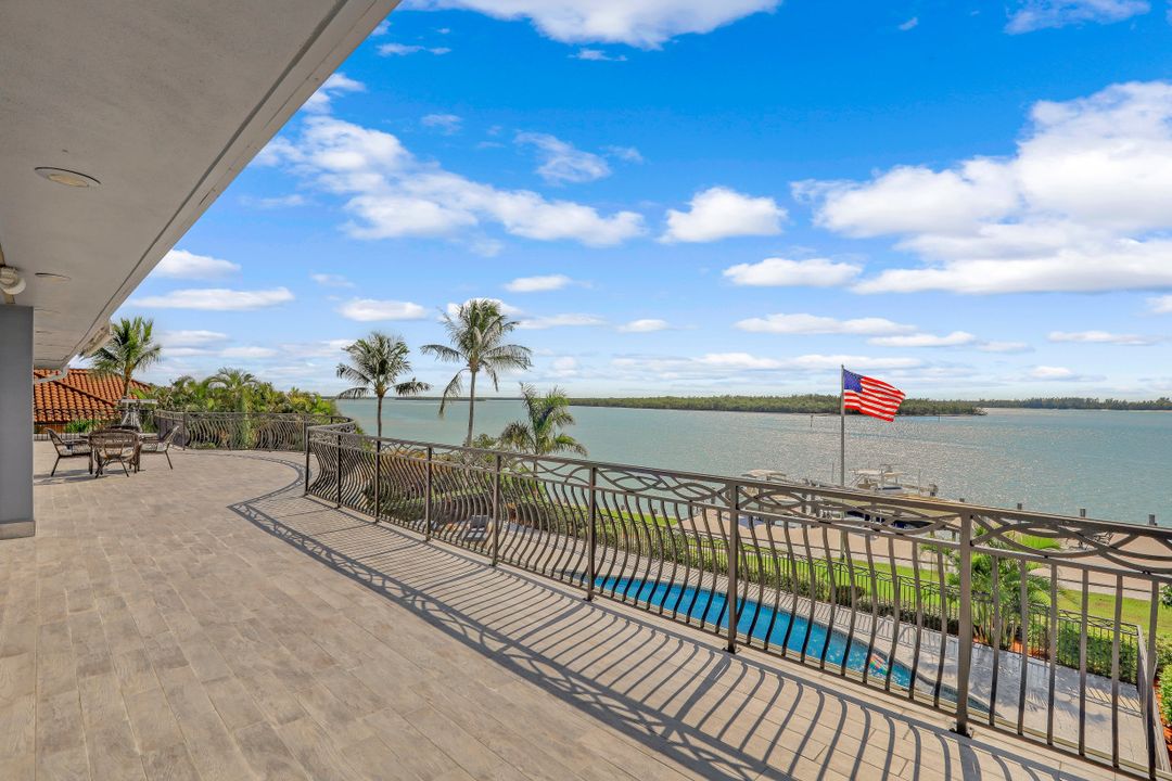 1461 Caxambas Ct, Marco Island, FL 34145