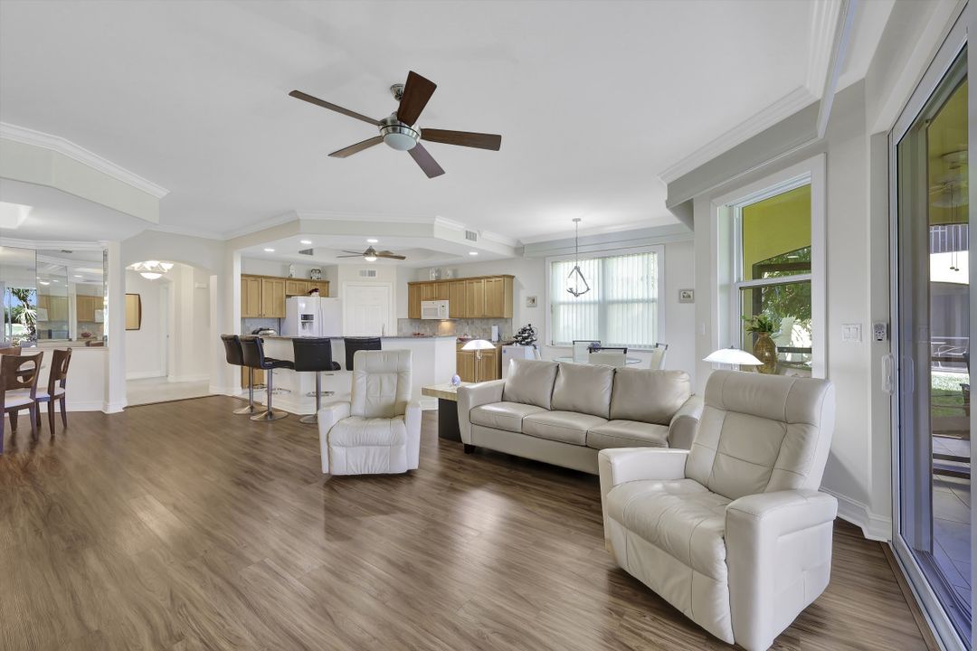 1276 Rialto Way #101, Naples, FL 34114