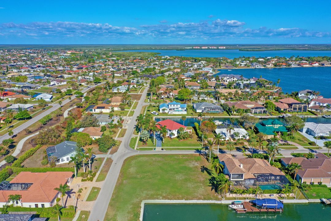 530 Conover Ct, Marco Island, FL 34145