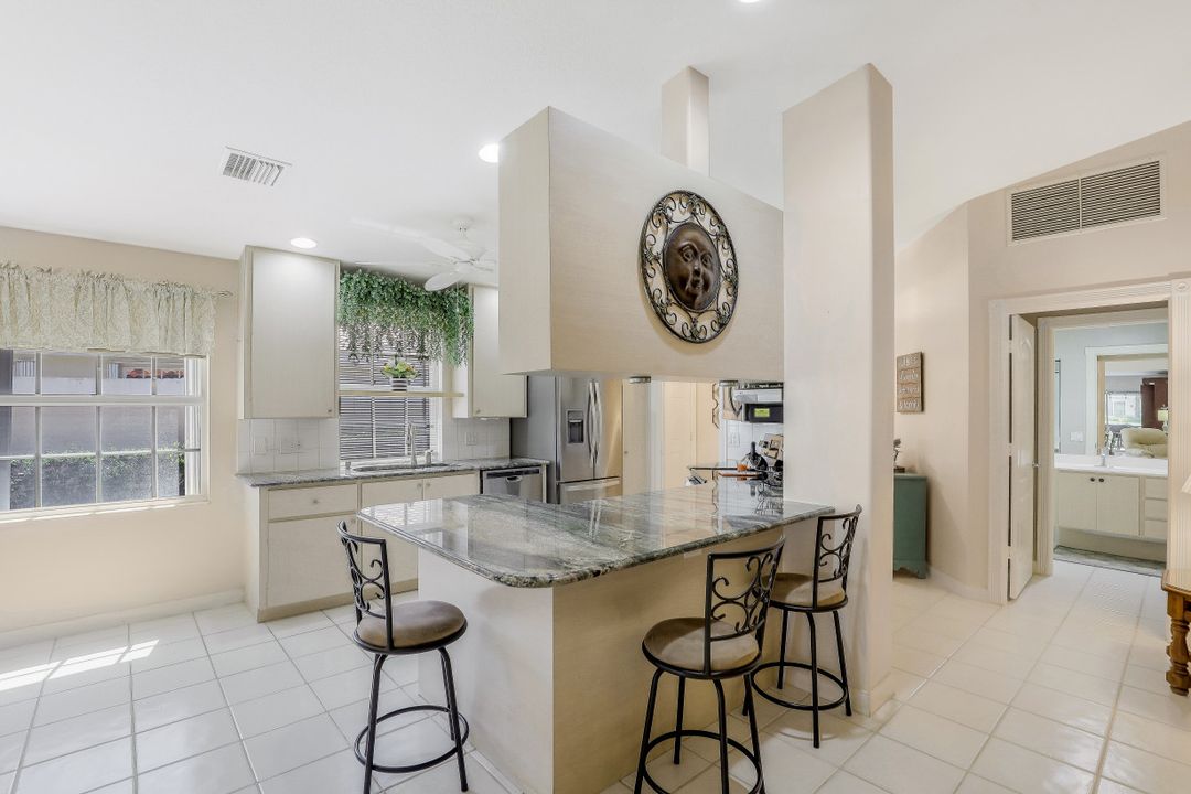 3687 El Segundo Ct, Naples, FL 34109