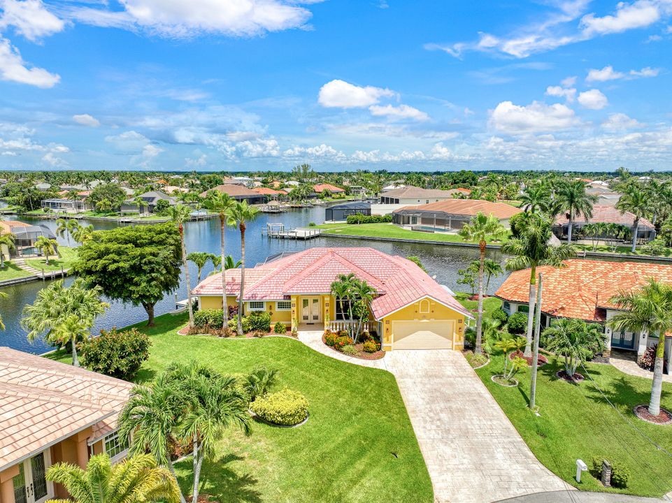 4102 SW 27th Ave, Cape Coral, FL 33914