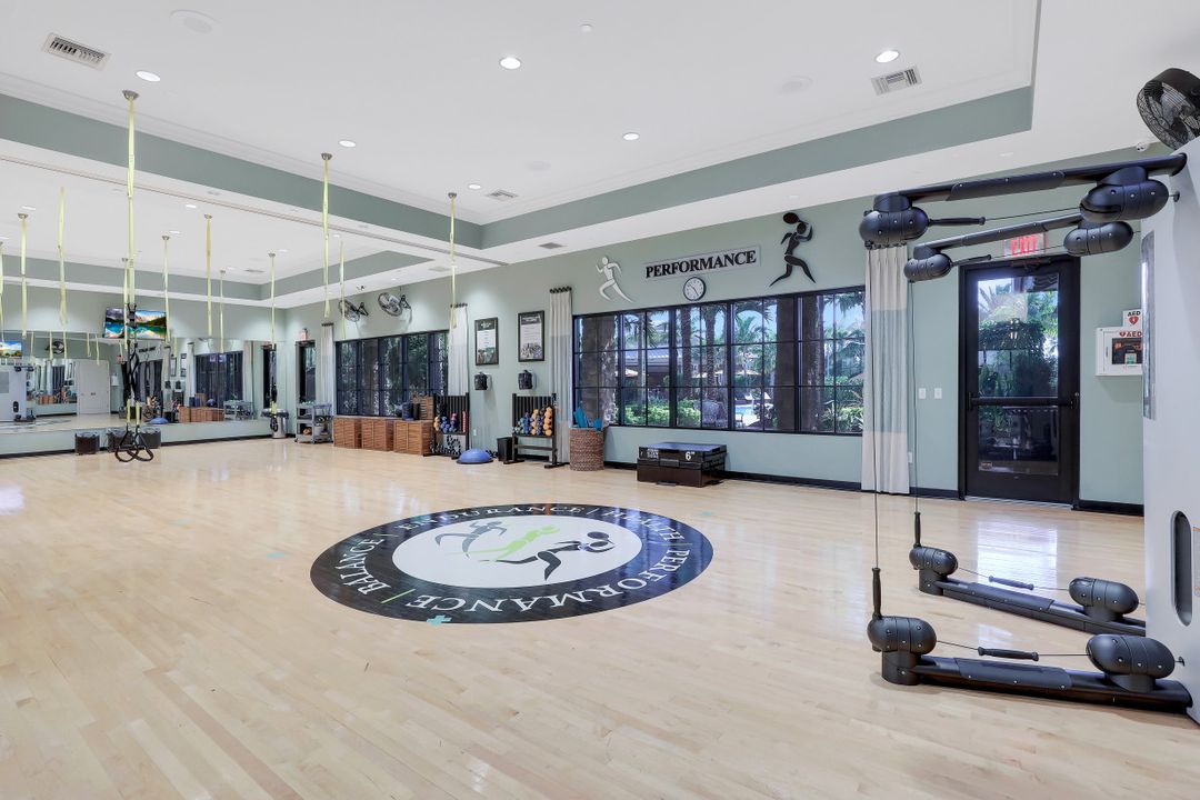 9123 Trivoli Terrace, Naples, FL 34119