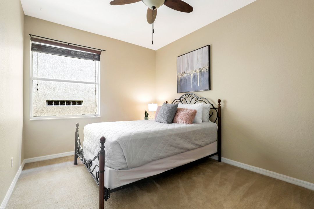 8330 Sumner Ave, Fort Myers, FL 33908