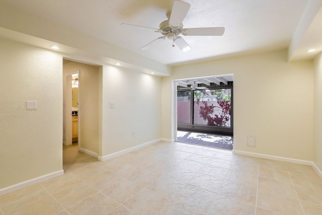 10931 Meadow Lark Cove Dr, Fort Myers, FL 33908