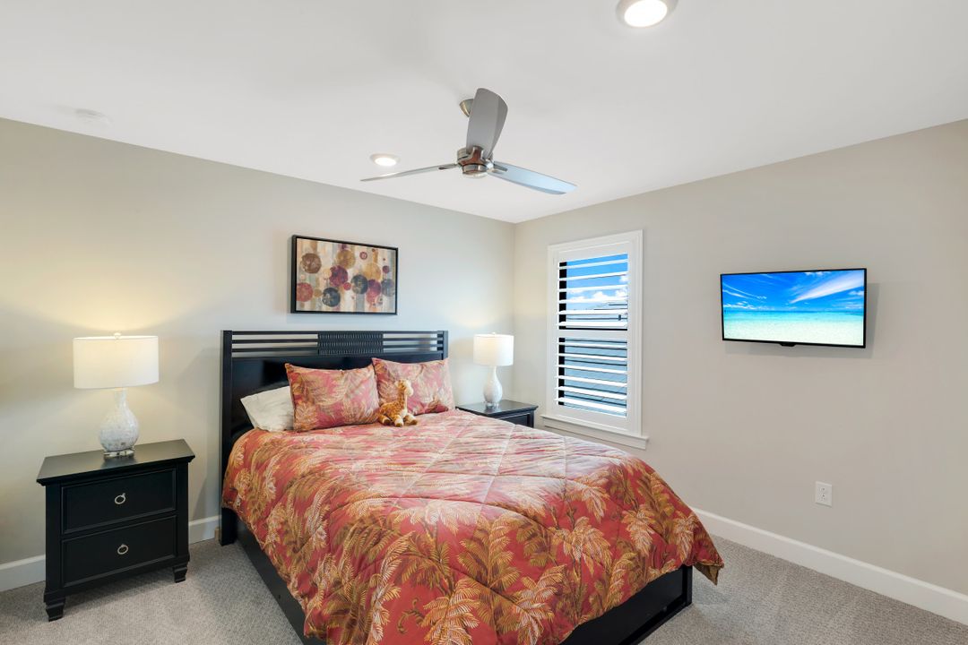 19264 Aqua Shore Dr, Fort Myers, FL 33913