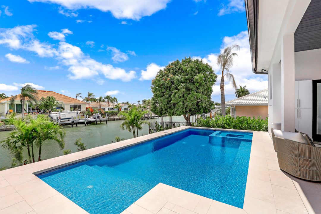835 Old Marco Ln, Marco Island, FL 34145