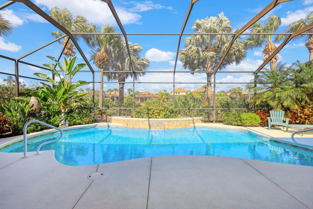 8219 Potomac Ln, Naples, FL 34104