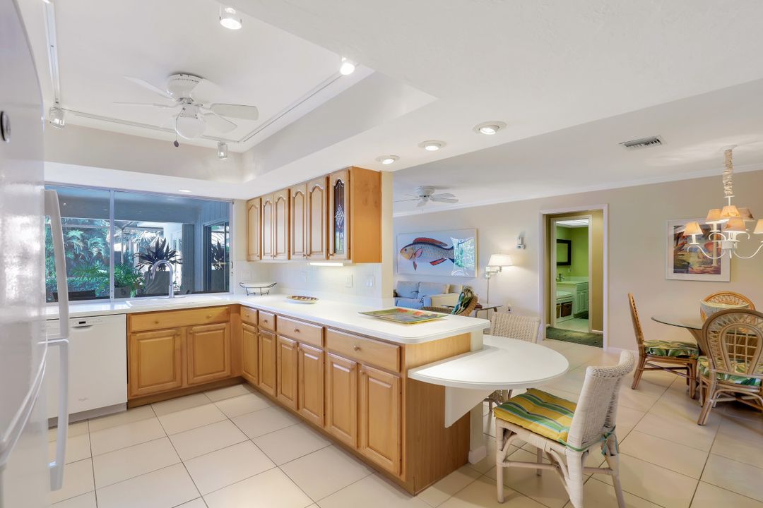 5165 Starfish Ave, Naples, FL 34103