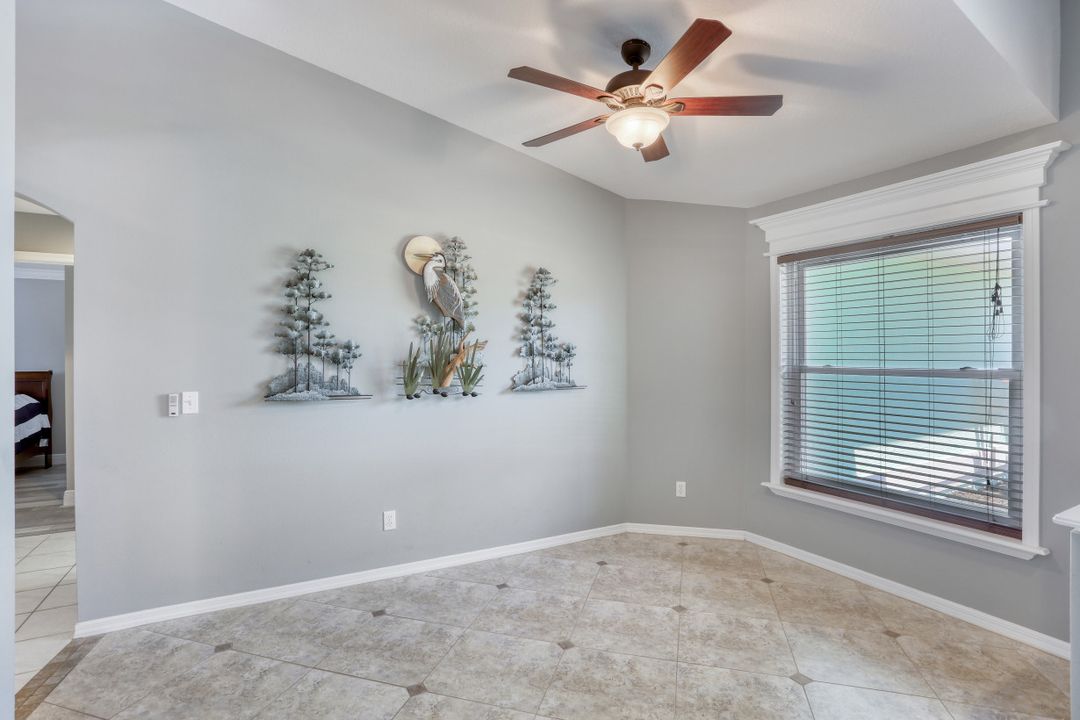 1904 SW 54th Ln, Cape Coral, FL 33914