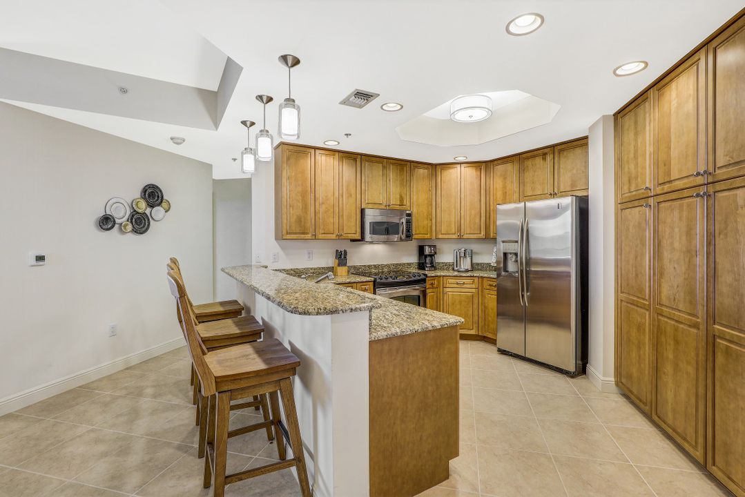 5793 Cape Harbour Dr #1302, Cape Coral, FL 33914