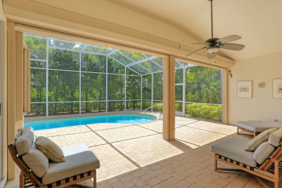 20490 Foxworth Cir, Estero, FL 33928