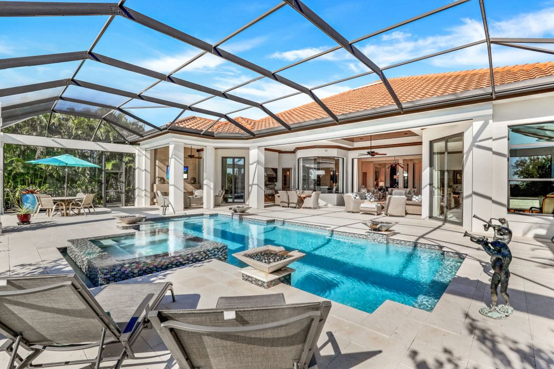 16462 Seneca Way, Naples, FL 34110