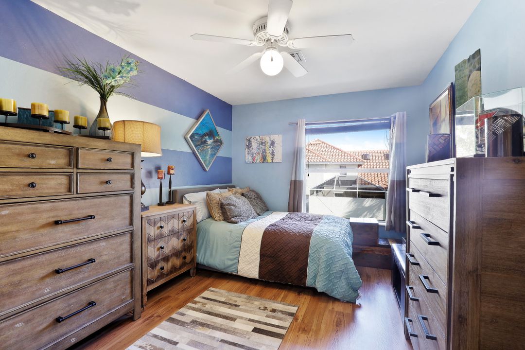 4259 Covey Cir, Naples, FL 34109