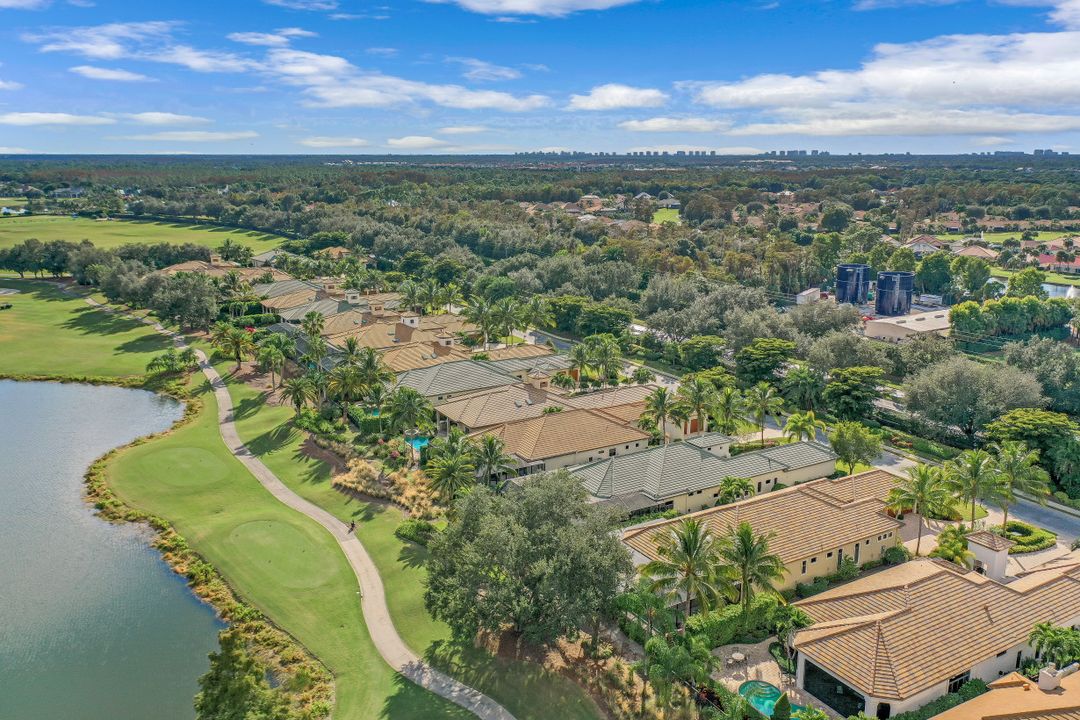 28618 La Caille Drive, Naples, FL 34119