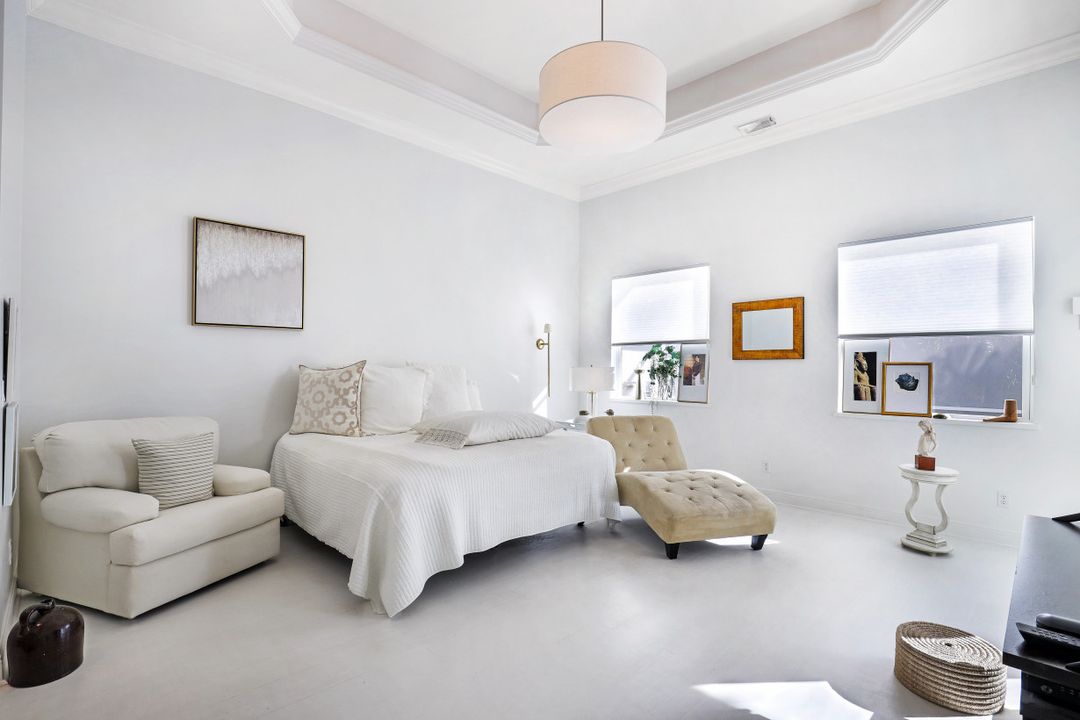 15361 Old Pine Ct, Fort Myers, FL 33912