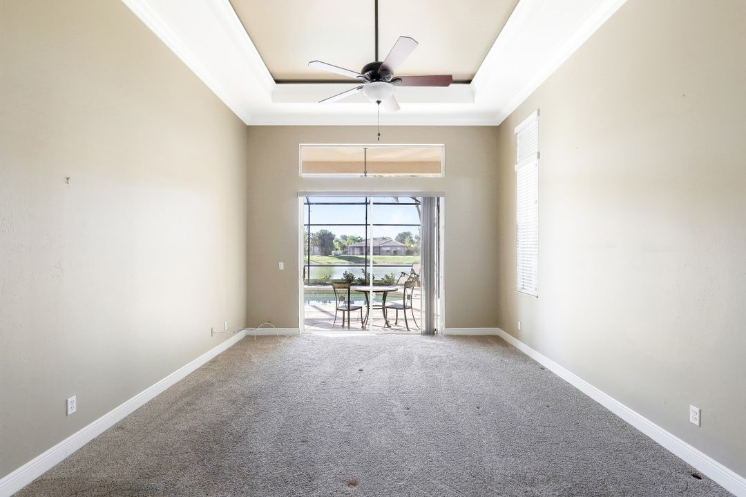 3304 Potomac Ct, Naples, FL 34120