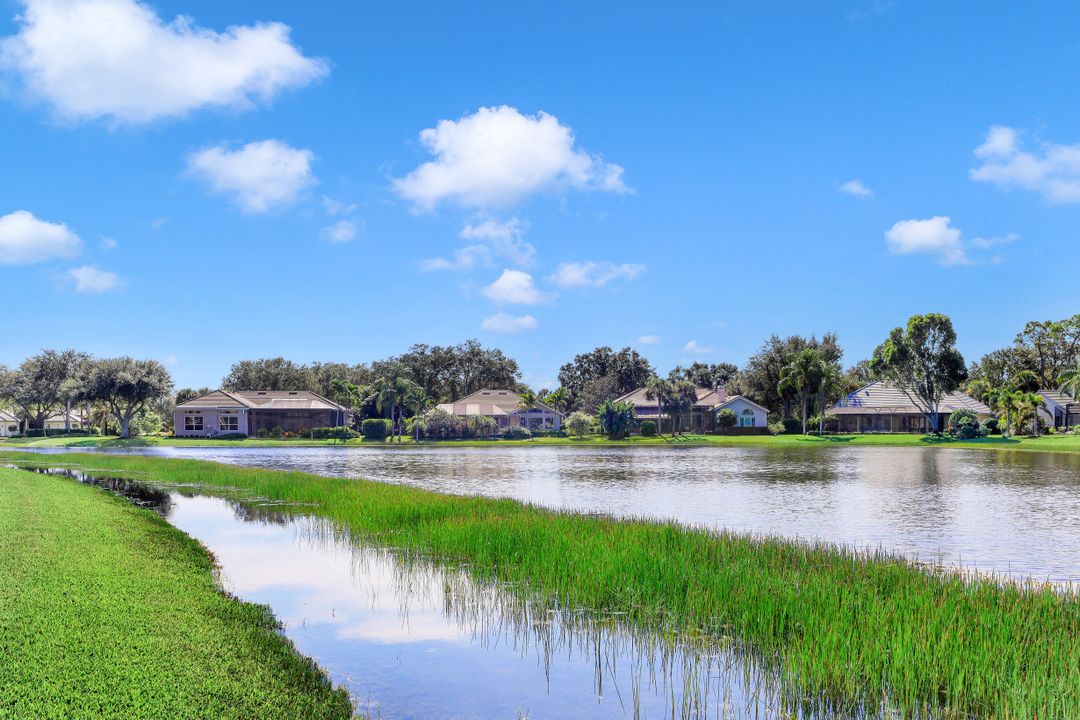 24742 Lakemont Cove Ln #101, Bonita Springs, FL 34134