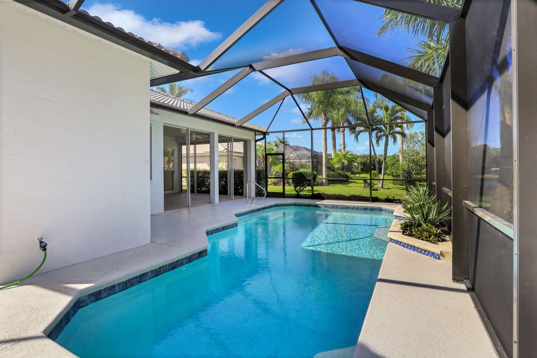 25610 Springtide Ct, Bonita Springs, FL 34135