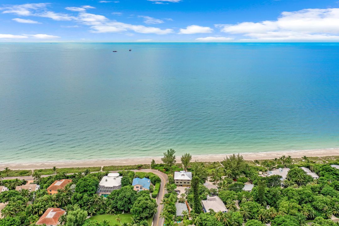 15300 Captiva Dr, Captiva, FL 33924