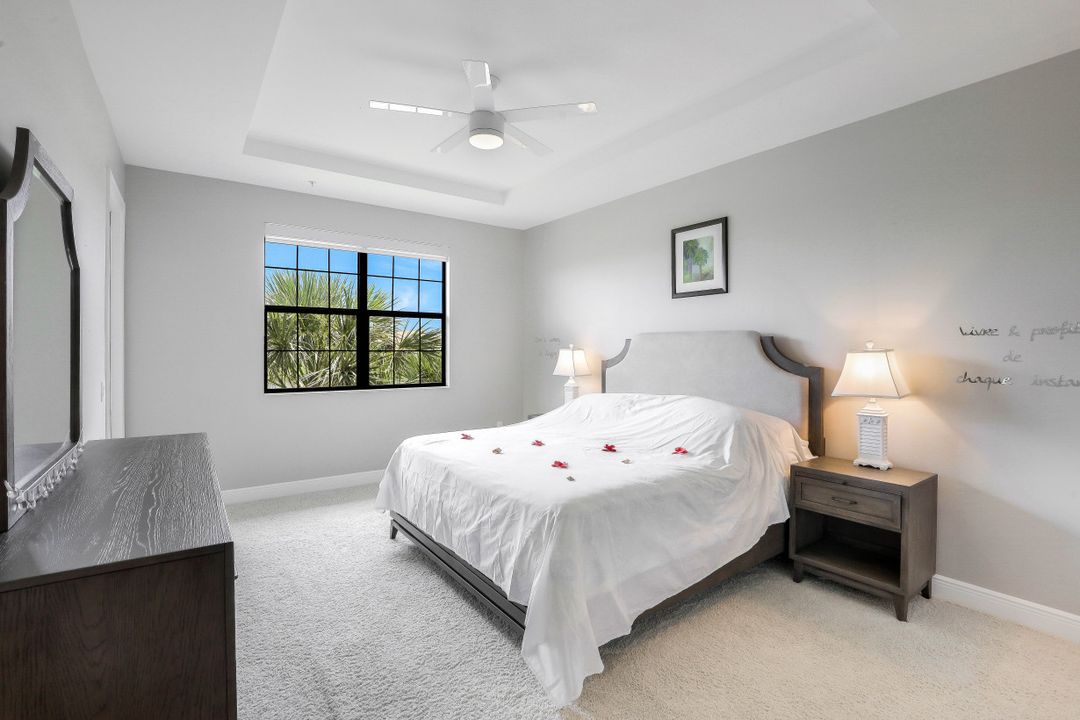 2181 Frangipani Cir  #201, Naples, FL 34120