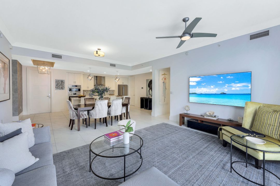 1135 3rd Ave S #303, Naples, FL 34102