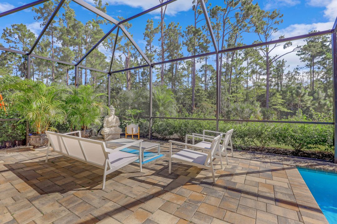 1527 Mockingbird Dr, Naples, FL 34120