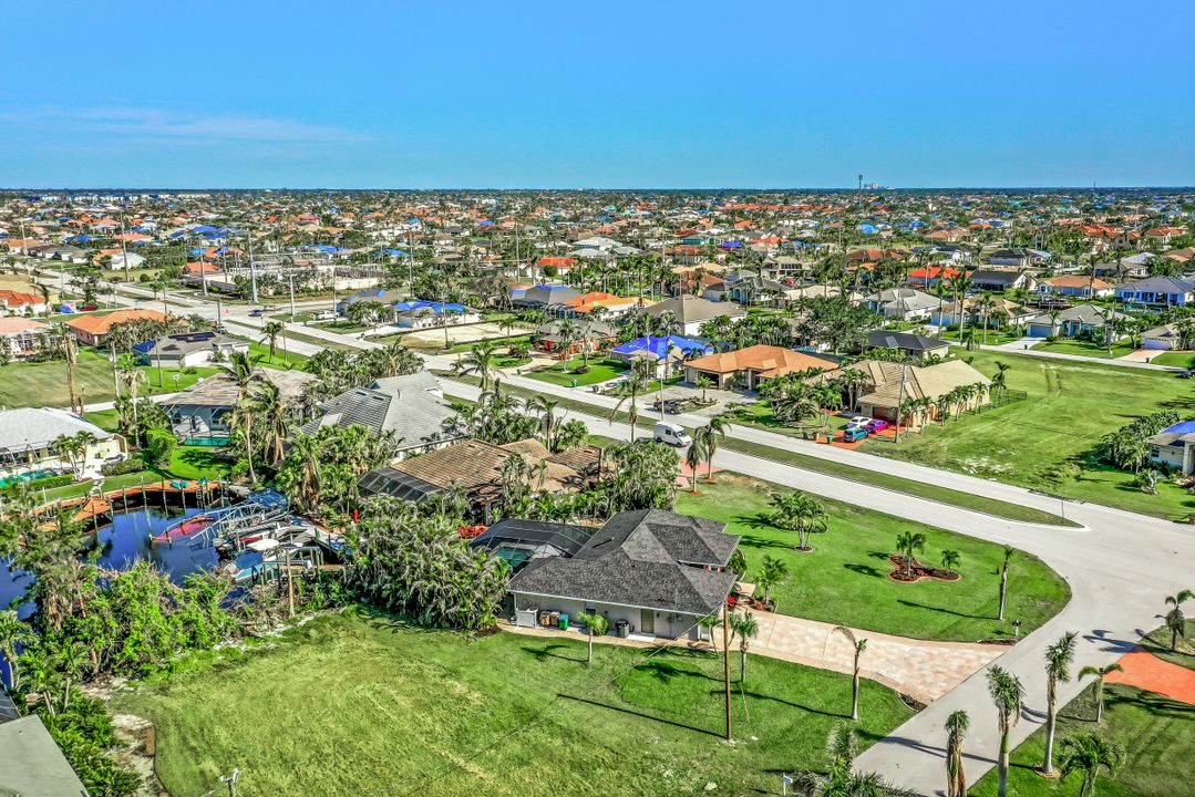 4832 Agualinda Blvd, Cape Coral, FL 33914