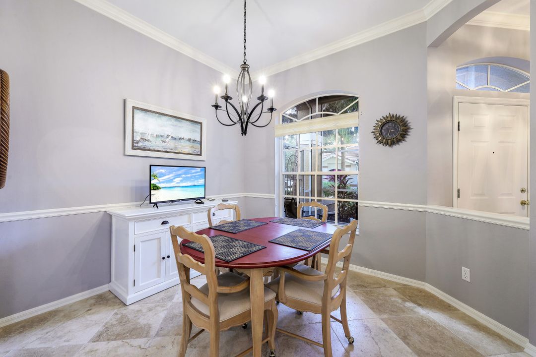 8755 Naples Heritage Dr, Naples, FL 34112