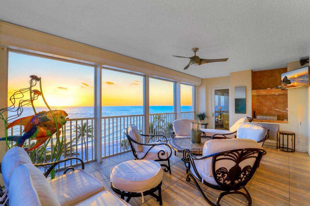 9235 Gulf Shore Dr #501, Naples, FL 34108