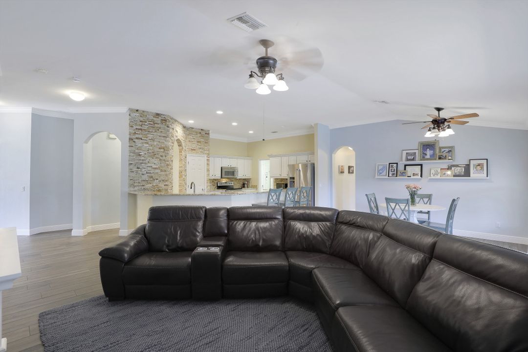 8993 Cypress Preserve Pl, Fort Myers, FL 33912