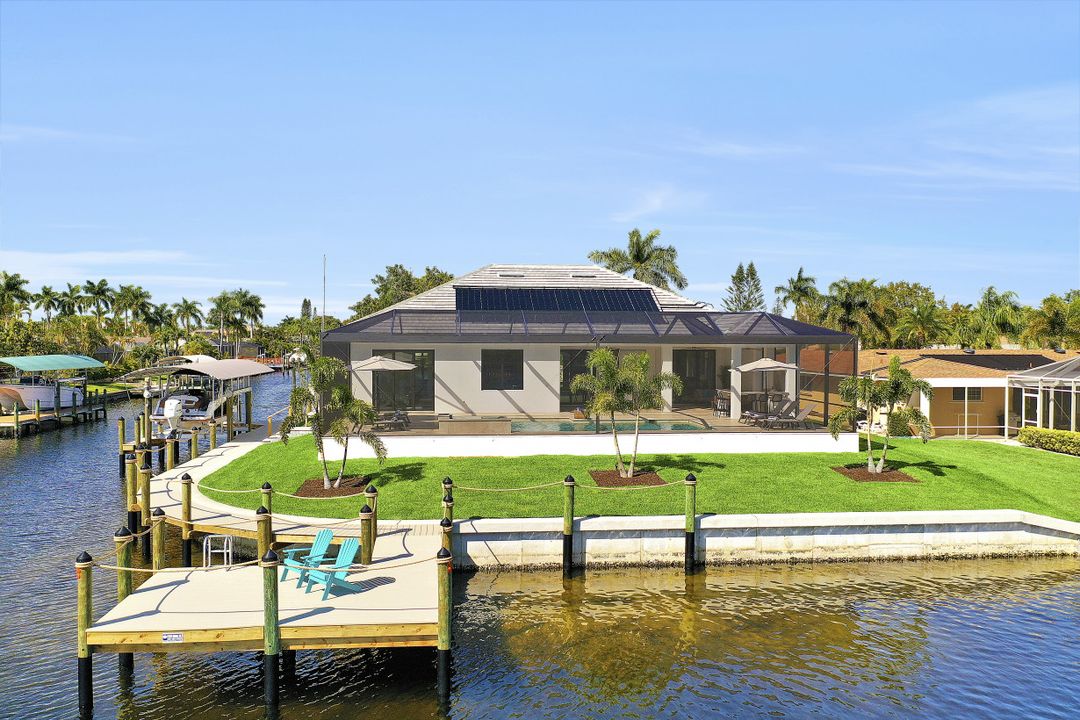 4934 SW 2nd Pl, Cape Coral, FL 33914