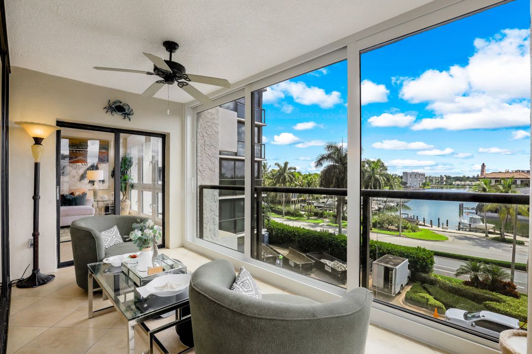 4031 Gulf Shore Blvd  #4F, Naples, FL 34103