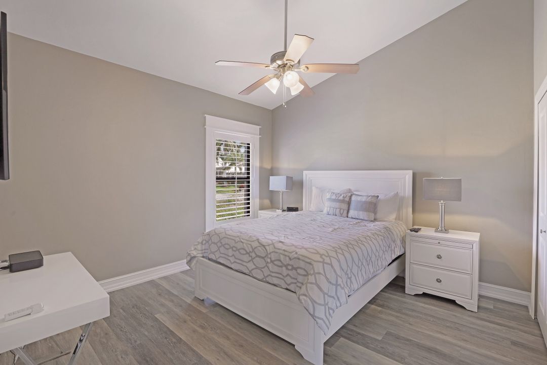 1260 Mimosa Ct, Marco Island, FL 34145