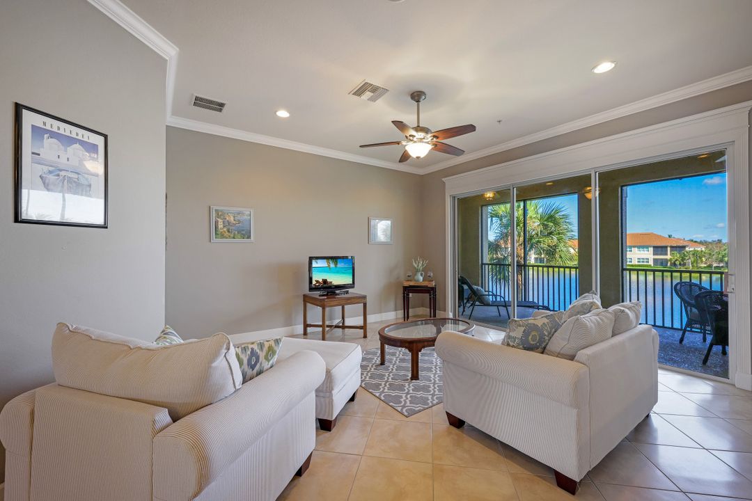 10380 Glastonbury Cir #202, Fort Myers, FL 33913