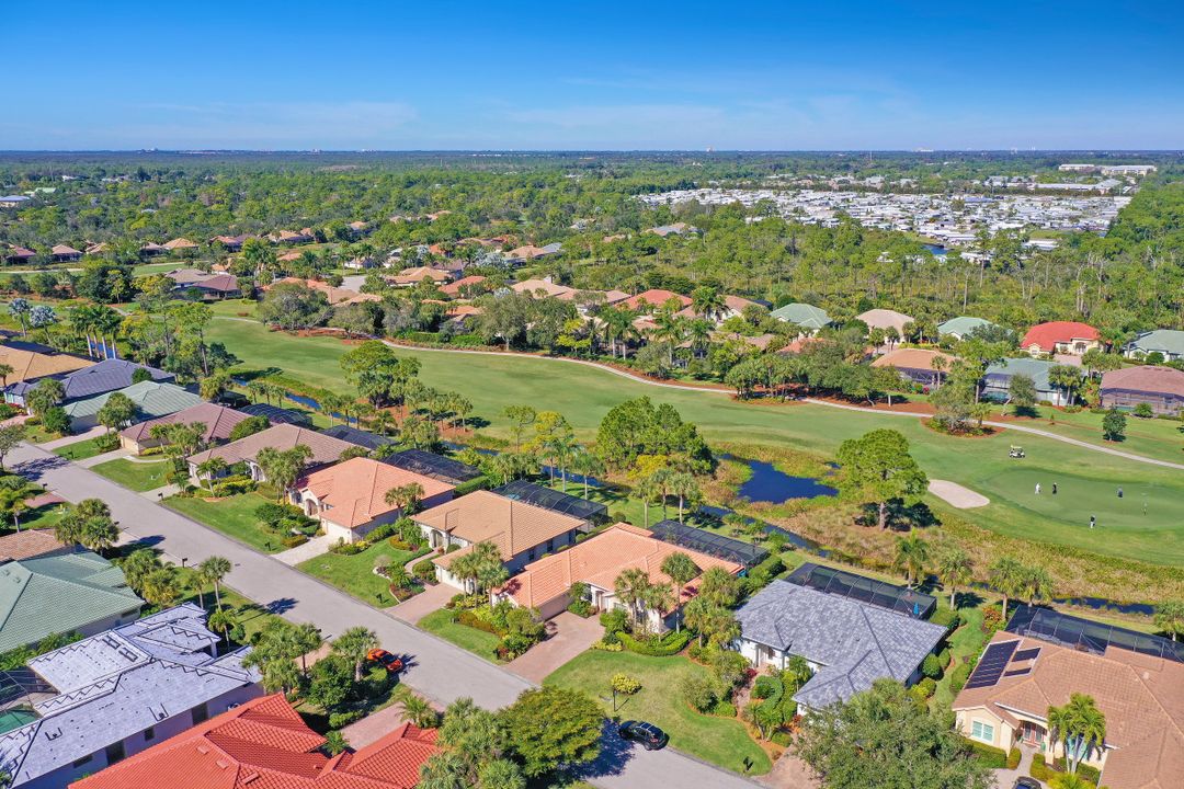 4518 Pinehurst Greens Ct, Estero, FL 33928