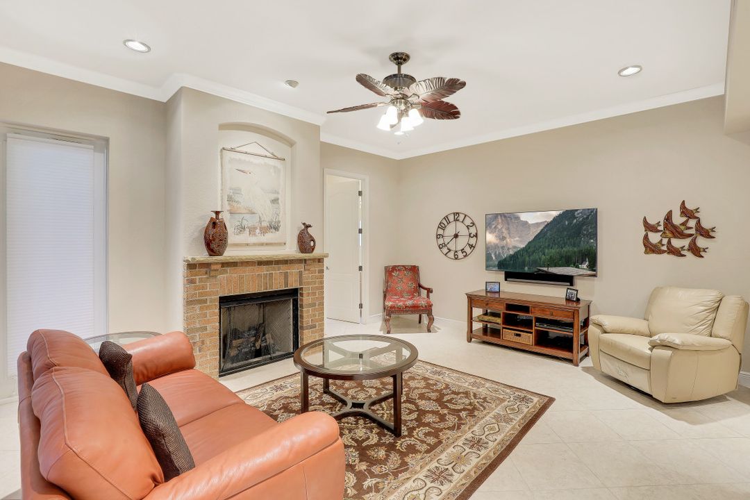 11390 Salix Ct, Fort Myers, FL 33966