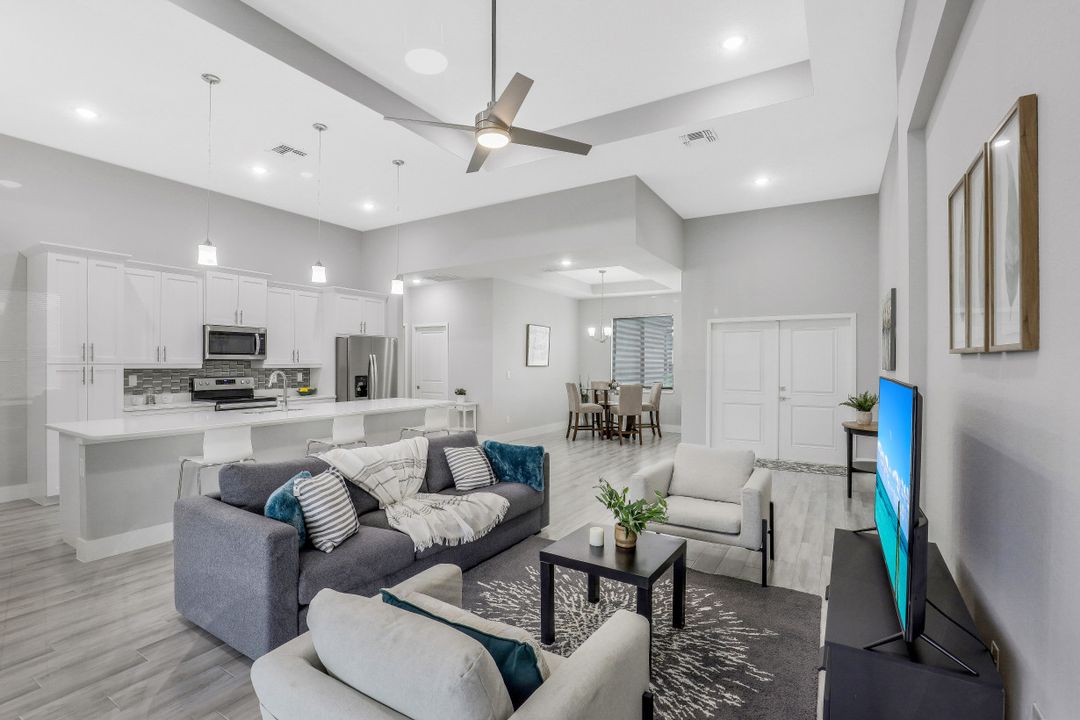 1529 SW 28th Terrace, Cape Coral, FL 33914