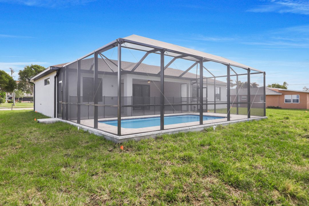 3932 Palm Tree Blvd, Cape Coral, FL 33904