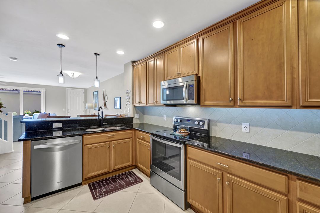 15247 Laughing Gull Ln, Bonita Springs, FL 34135