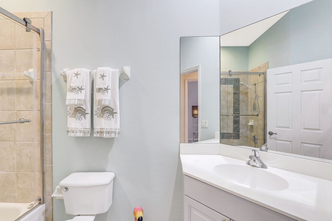 12655 Fox Ridge Dr, Bonita Springs, FL 34135