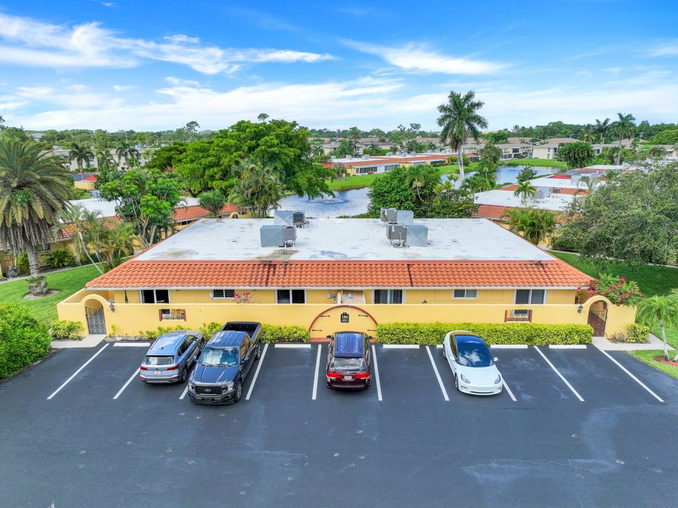 186 Harrison Rd #2, Naples, FL 34112