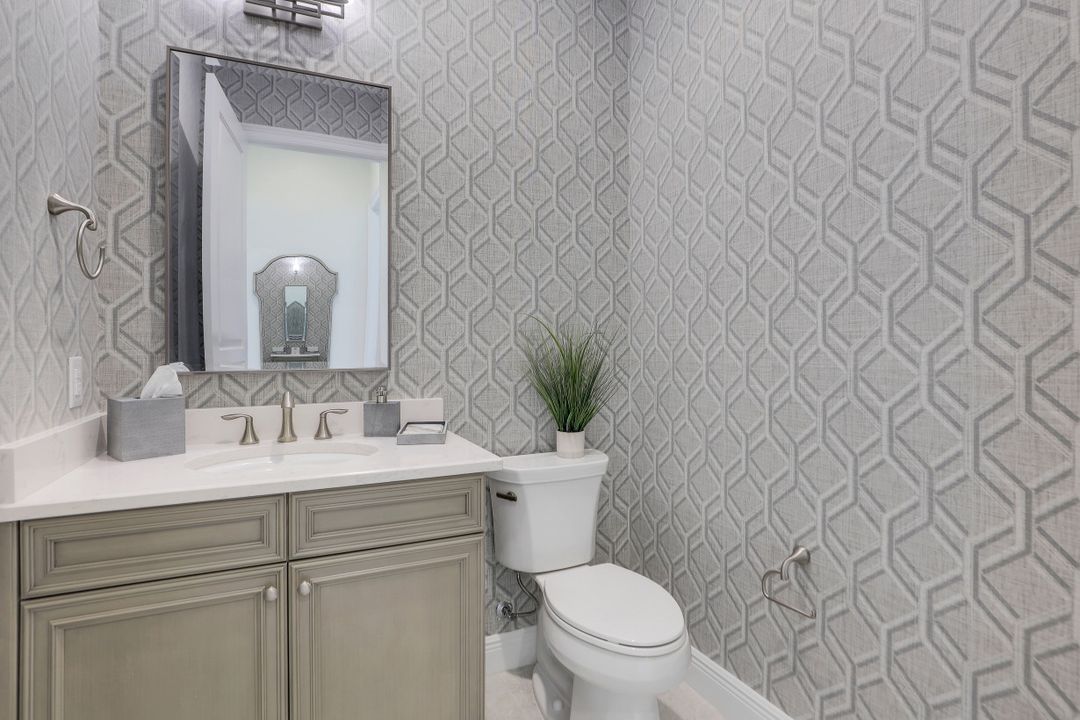 16386 Viansa Way #301, Naples, FL 34110