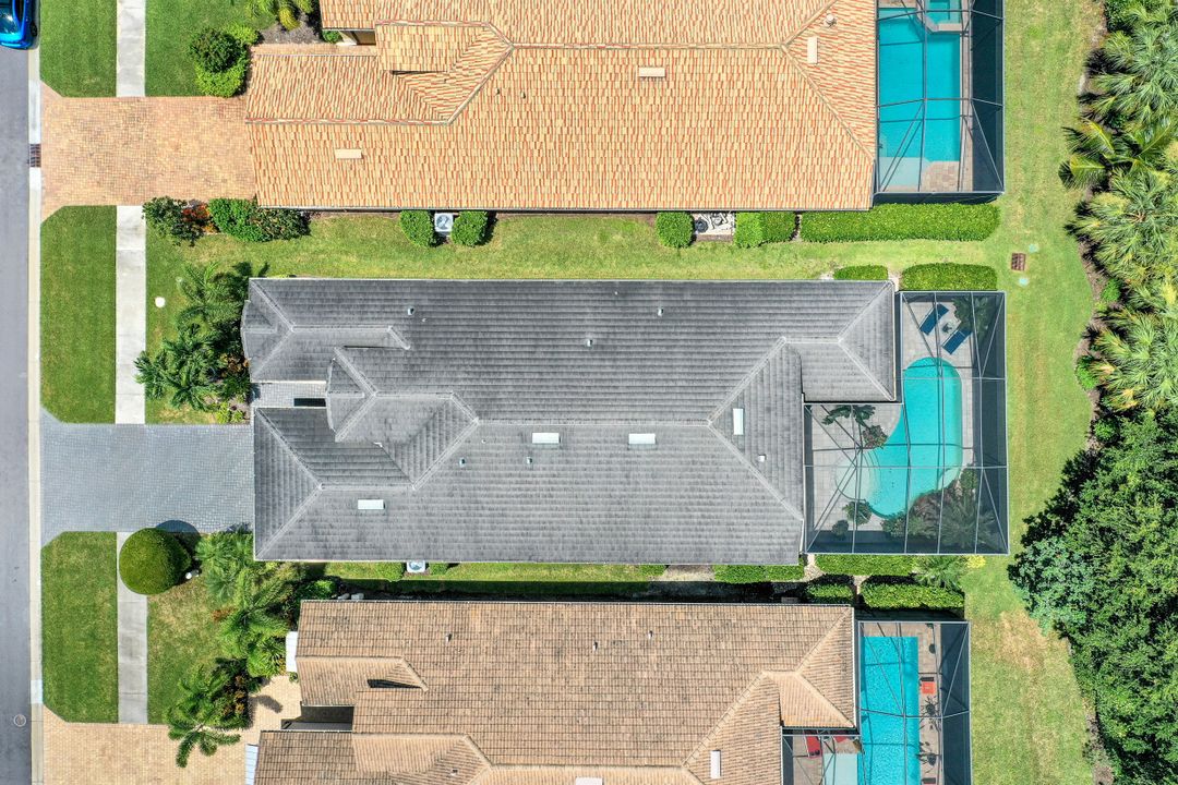 10102 Palazzo Dr, Naples, FL 34119