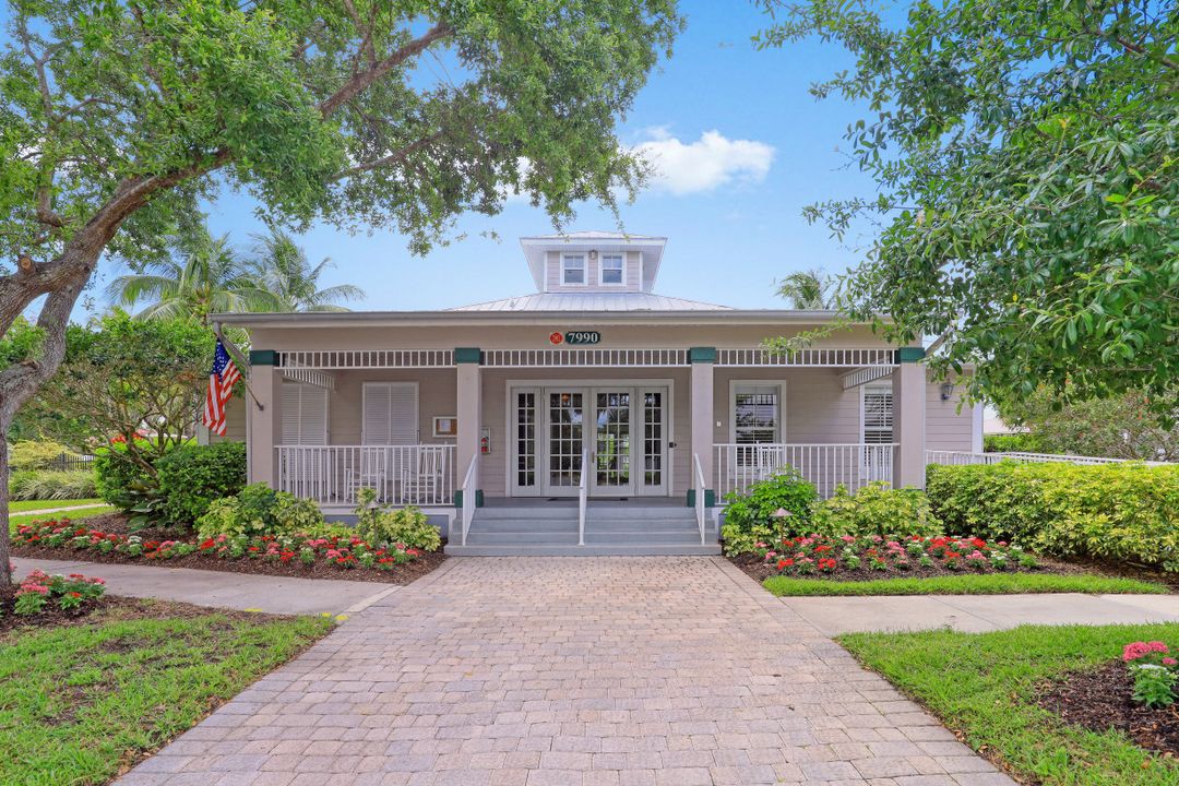 7905 Mahogany Run Ln #1322, Naples, FL 34113