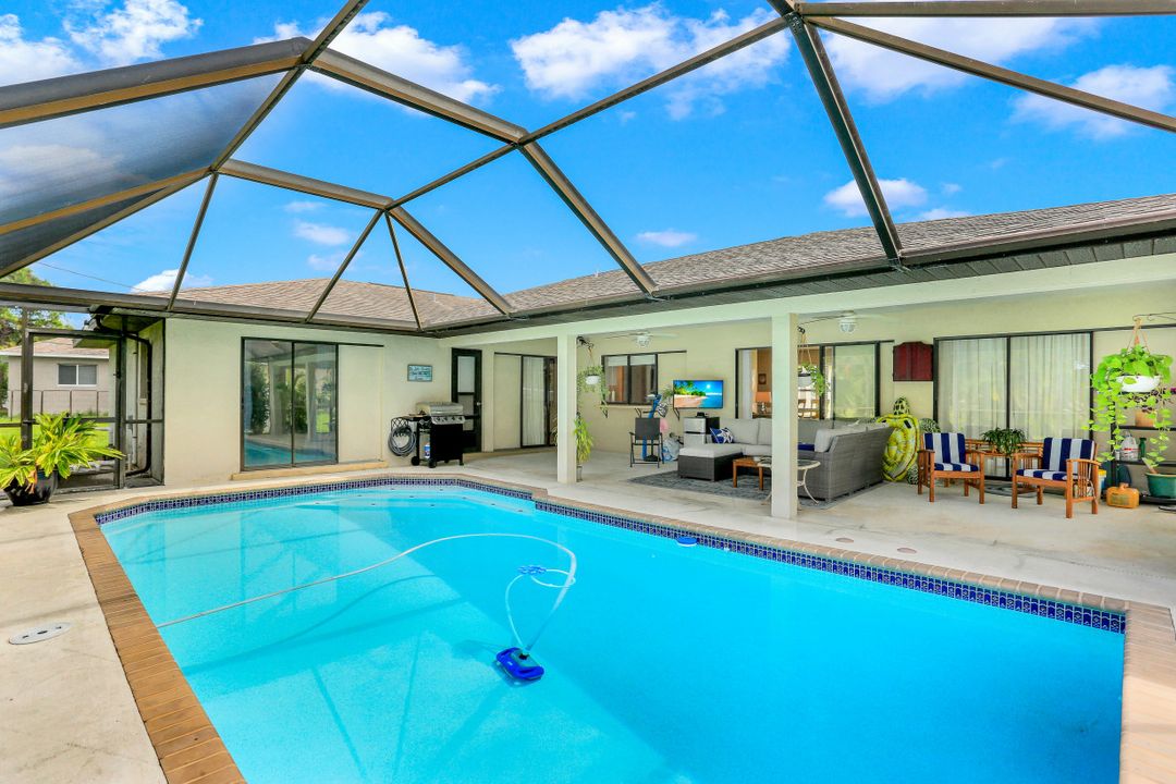 1001 SW 23rd St, Cape Coral, FL 33991