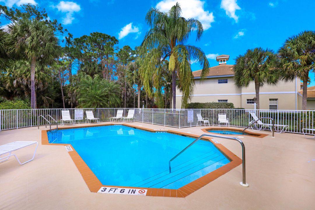 8175 Celeste Dr #1229, Naples, FL 34113