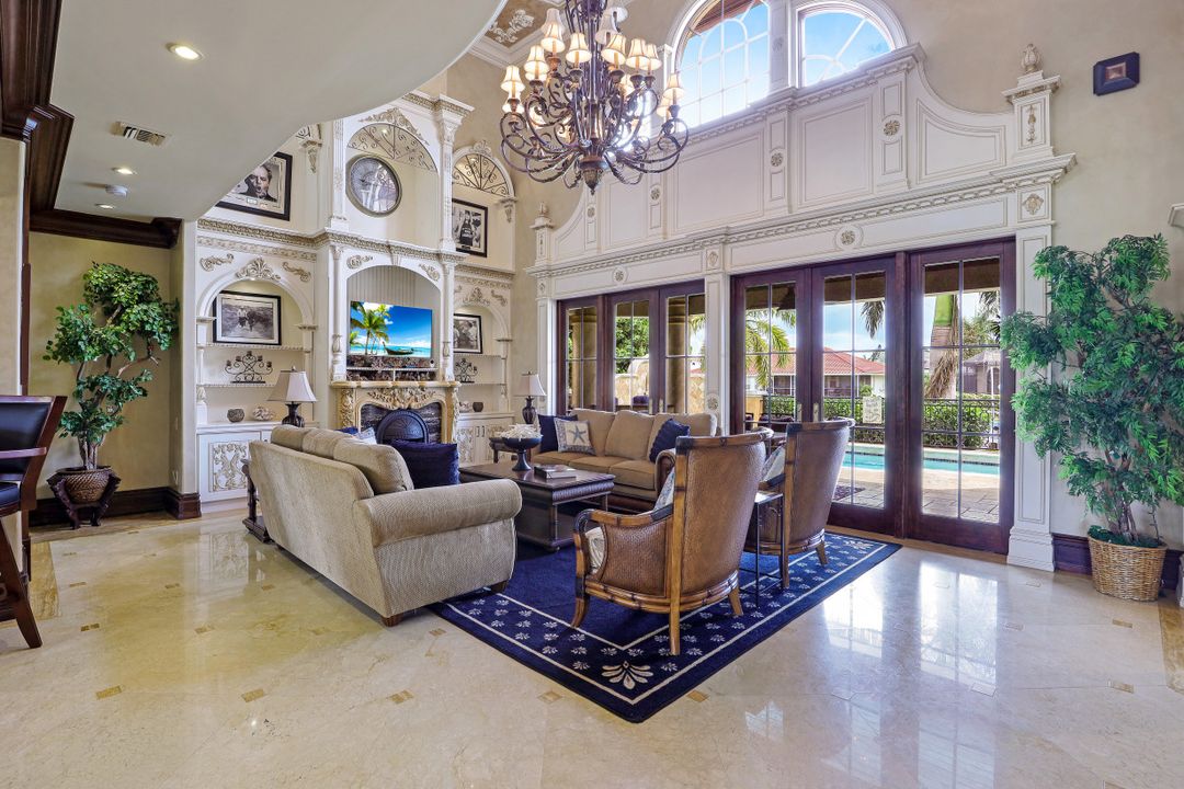 737 Plantation Ct, Marco Island, FL 34145