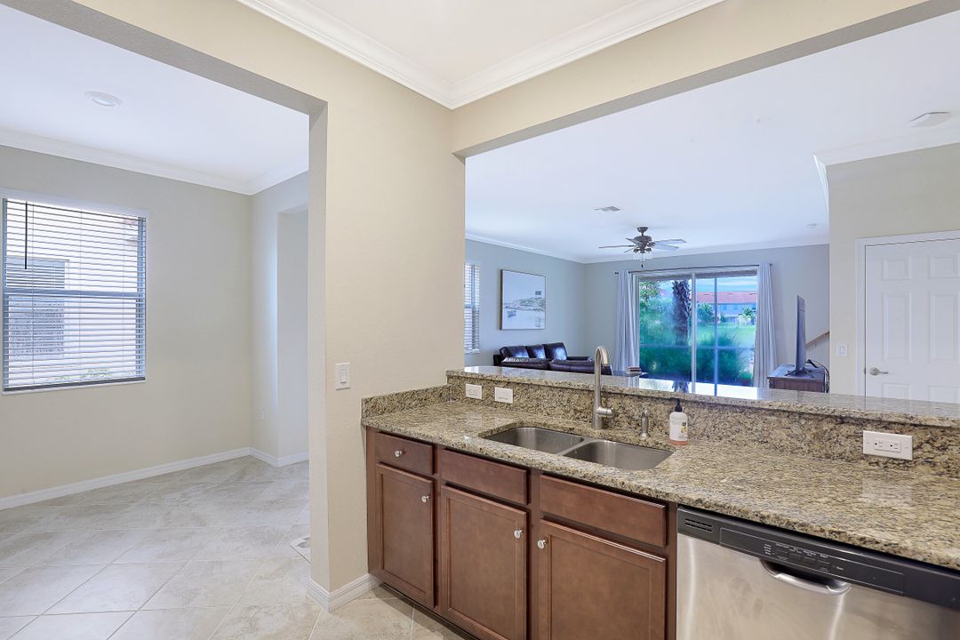 8884 Via Isola Court, Fort Myers, FL 33966