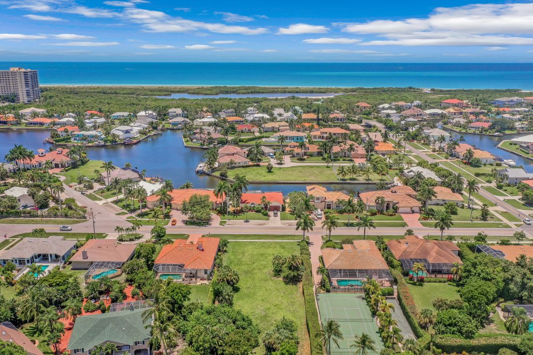 577 Kendall Dr, Marco Island, FL 34145