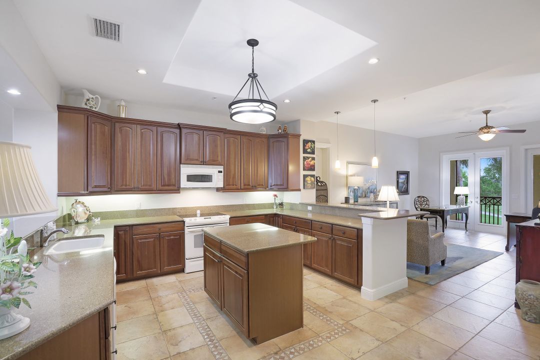 1502 Borghese Ln #201, Naples, FL 34114